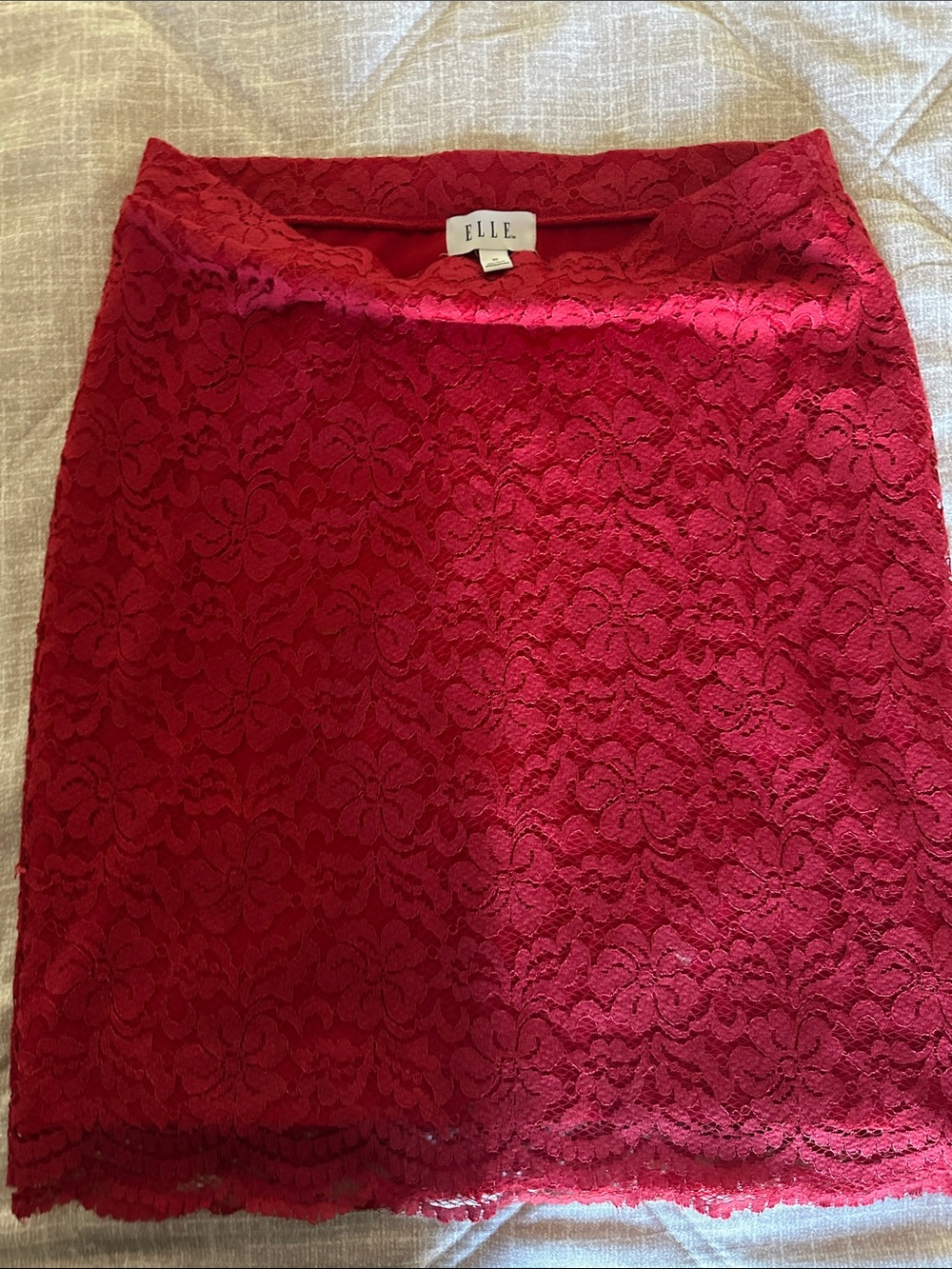 ELLE Red Lace Mini Skirt